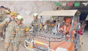 ¡HALLAN CON VIDA A SEGUNDO MINERO EN EL ROSARIO, SINALOA!