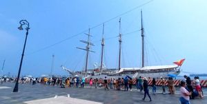 ¡YA NI CABEN! - EN EL AGUELO DEL CUAUHTÉMOC