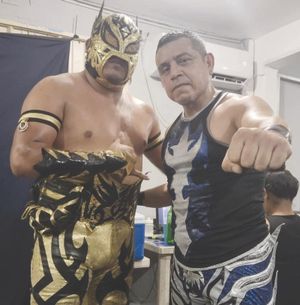 ¡FUNCIÓN DE LUCHA LIBRE”!