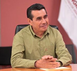 ¡LA DEFIENDE ESTEBAN! - *Condena las criticas del papá de Cui