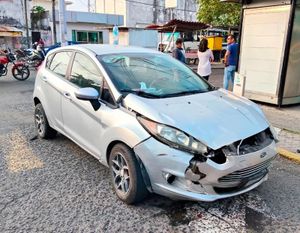 ¡TRABAJADORES HERIDOS EN ENCONTRONAZO!