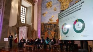 ¡LA GRAN MAYORÍA DE ESTUDIANTES UNIVERSITARIOS EN MÉXICO YA USA IA PARA GENERAR TEXTOS DICE SEP!