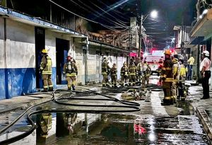 ¡POR CORTO CIRCUITO SE INCENDIÓ VIVIENDA EN RÍO BLANCO!