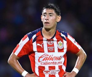 ¡HÉROE JAROCHO! - DE LAS CHIVAS