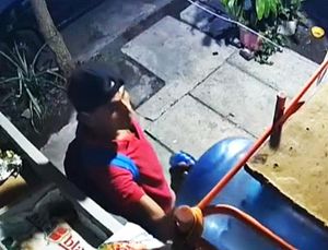 ¡LADRÓN ROBÓ GARRAFÓN DE AGUA PURIFICADA!