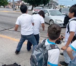 ¡NOQUEÓ A SU COMPAÑERO DEL REFORMA! - *Video del ataque se hizo viral en redes sociales