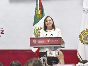 ¡ESPERAN REUNION CUMBRE! - ENTRE NAHLE Y VIVES