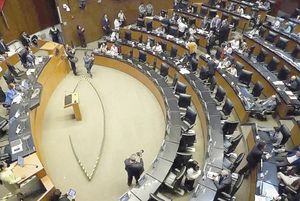 ¡AVANZA LA REFORMA PARA APLAZAR ELECCIÓN JUDICIAL! - CON 26 VOTOS A FAVOR Y 10 EN CONTRA.