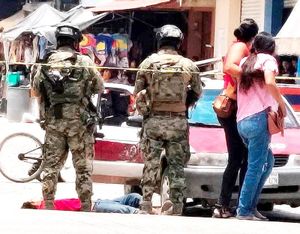 ¡DOS EJECUTADOS EN ÁLAMO! - ASESINARON A BALAZOS A TAXISTA Y LIMPIA PARABRISAS