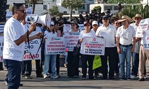 ¡EXIGEN MEJORAS SALARIALES! - Y RESPETO A SUS DERECHOS