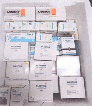 ¡Y TERMINAN EN LA BASURA! - 18 MIL PESOS CUESTA UNA CAJITA...