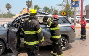 ¡EXPLOTÓ CILINDRO DE GAS EN CAMIONETA!