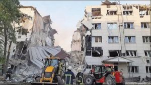 ¡MOSCÚ ACUSA A UCRANIA DE ATACAR RESIDENCIA DE ESTUDIANTES, PERO KIEV DICE QUE ERA UNA UNIDAD ANTIDRONES DE RUSIA!