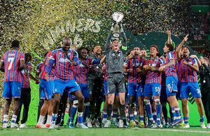 ¡CRYSTAL PALACE SE CORONA EN LA CONFERENCE LEAGUE!