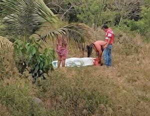 ¡MUJER PIERDE LA VIDA POR MOTOCICLETAZO!