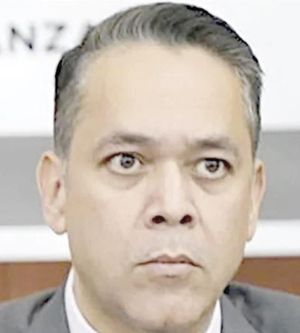¡AUMENTÓ FORTUNA TESORERO DE ROCHA!