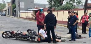 ¡VIOLENTO ENCONTRONAZO DE MOTOS EN TIERRA BLANCA!