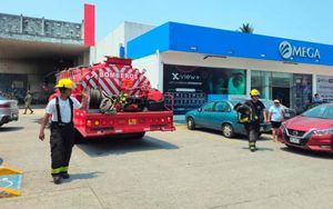 ¡REPORTAN FUEGO ATRÁS DE MEGACABLE DE DÍAZ MIRÓN!