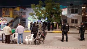 ¡CATEAN 2 VIVIENDAS EN RÍO MEDIO 3 Y ARBOLEDAS NORTE!