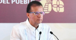 ¡ACUSAN A EX DELEGADO DE L.A FGR DE ABUSO SEXUAL!