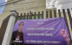 ¡ACUSAN AL RECTOR DE LA U. DE CHAPINGO DE VIOLACIÓN!