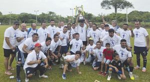 ¡SE “BEBEN” LA COPA EN PREMIER!