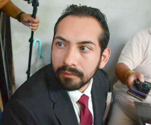 ¡ABOGADO VS UV! - *Ex trabajador de la UV acusa despido, hostigamiento y trabas