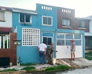 ¡ARDE RECÁMARA POR VELADORA!