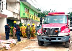 ¡EXPLOSIÓN EN VIVIENDA EN TUZAMAPAN!