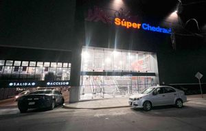 ¡ASALTAN EL CHEDRAUI SELECTO DE BOCA DEL RIO! - ENCAÑONARON A LAS CAJERAS PARA APODERARSE DE MILES DE PESOS EN EFECTIVO