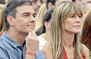 ¡BEGOÑA GÓMEZ ENTREGA SU PASAPORTE A UN JUEZ! - COMO MEDIDA CAUTELAR