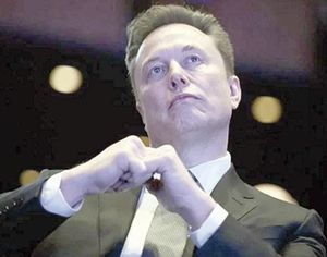 ¡ELON MUSK SE CONVIERTE EN EL PRIMER BILLONARIO DEL MUNDO!