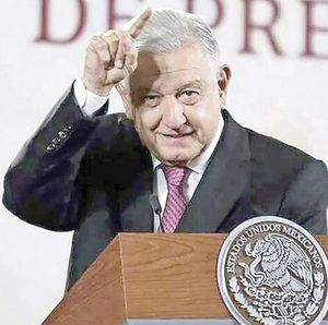 ¡AMLO SACA SU CARTITA!