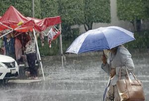 ¡IMPACTAN LLUVIAS 14 ALCALDÍAS DE CDMX!