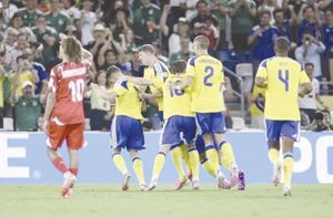 ¡MUESTRA SUECIA MUCHO MÚSCULO Y GOLEA 5-1 A TÚNEZ!