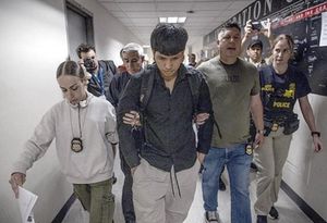 ¡PROHÍBEN A ICE ARRESTAR EN CORTES MIGRATORIAS!
