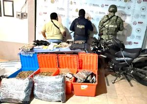 ¡ASEGURARON 40 KILOS DE MARIHUANA EN MINATITLÁN!
