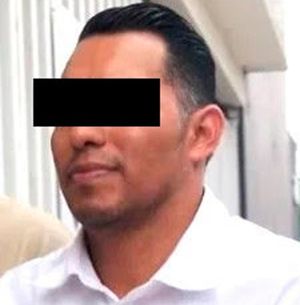 ¡DETIENEN A EMPLEADO DE CORREOS DE MÉXICO POR PEDERASTIA!