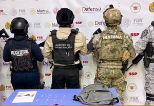 ¡CATEAN A LA POLICÍA! - DE TAMIAHUA