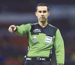 ¡CÉSAR RAMOS, ÁRBITRO MEXICANO CON MÁS JUEGOS EN MUNDIALES!