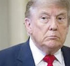 ¡TRUMP SE NIEGA A FIRMAR UN PROYECTO DE LEY DE VIVIENDA HISTÓRICO!