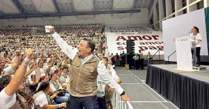 ¡ANDUVO POR TODOS LADOS! - *Estuvo hasta en el auditorio Benito Juárez con Servidores de la Nación