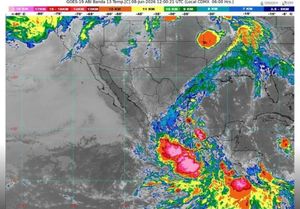 ¡AMAGA A GUERRERO LA POSIBLE TORMENTA TROPICAL BORIS; SE APROXIMA A ACAPULCO Y TENDRÁ EFECTO EN CDMX!