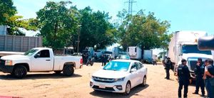 ¡EJECUTAN A HOMBRE EN PARQUEADERO DE CAMIONES DE VOLTEO Y TRÁILERES!
