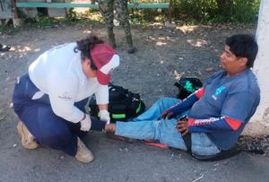 ¡MOTOCICLISTA ARROLLADO POR AUTO FRENTE A ARBOLEDAS SAN RAMÓN!