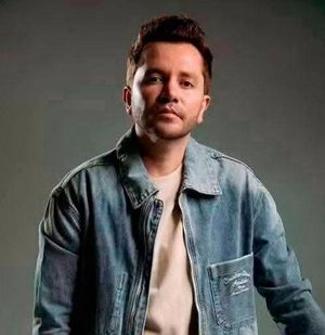 ¡TIROTEAN AUTOBÚS DEL CANTANTE MEMO GARZA! - EXVOCALISTA DE LA ADICTIVA