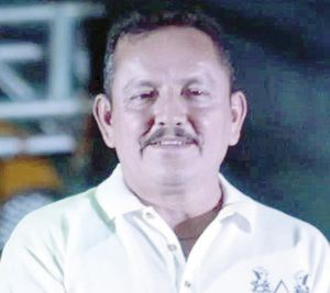 ¡ACUSA EU A HIJO Y SOBRINO DE 'ABUELO' FARÍAS!