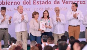 ¡SÚPER PIPA A VERACRUZ! - *PEMEX se la donó a Rosa María