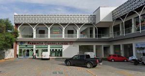 ¡ATRACAN DOS SUCURSALES DE FARMACIAS GUADALAJARA!
