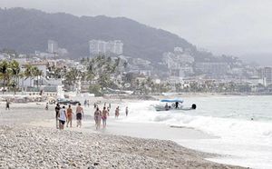 ¡TURISTA MUERE TRAS SER ATACADO POR UN COCODRILO!